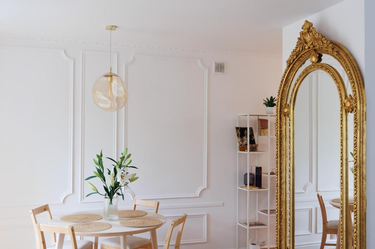 Maison Bruehl - Apartamenty Przy Ogrodzie Saskim Varşova Dış mekan fotoğraf